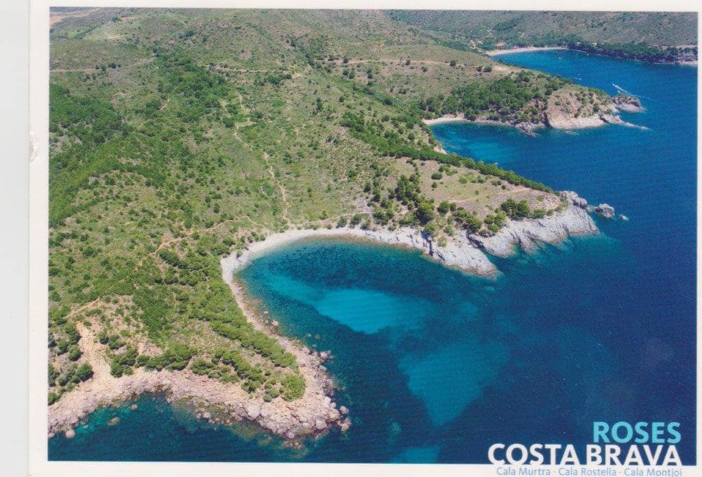 3 makuuhuone Huoneisto myytävänä paikassa Roses mukana uima-altaan - 520 000 € (Ref: 9479484)