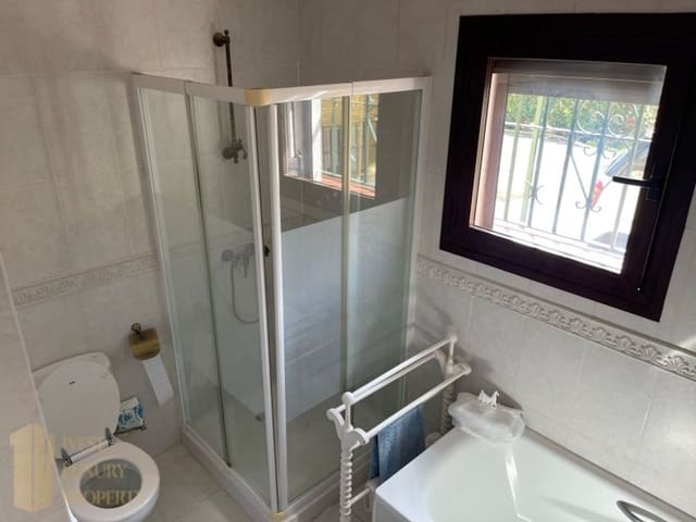 5 chambre Finca/Maison de Campagne à vendre à El Padrón, Estepona avec piscine - 1 050 000 € (Ref: 9479485)