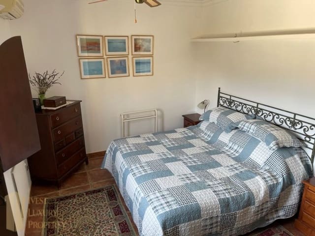 5 chambre Finca/Maison de Campagne à vendre à El Padrón, Estepona avec piscine - 1 050 000 € (Ref: 9479485)