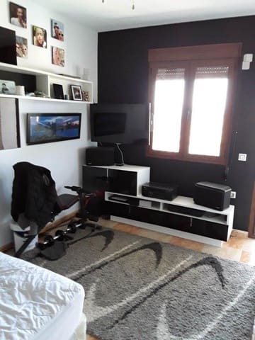 5 sovrum Villa till salu i Alomartes, Illora med pool - 245 000 € (Ref: 9479486)