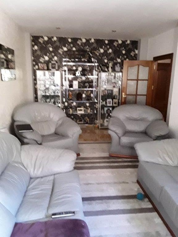 5 bedroom Villa for sale in Alomartes with pool - € 245,000 (Ref: 9479486)