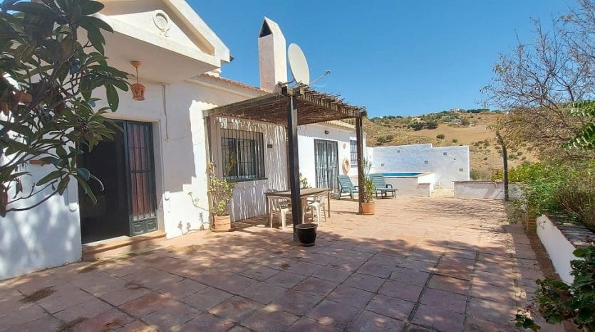 6 chambre Finca/Maison de Campagne à vendre à Villanueva de la Concepcion avec piscine - 225 000 € (Ref: 9479490)