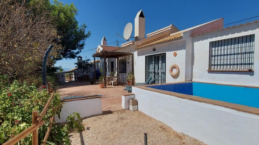 6 chambre Finca/Maison de Campagne à vendre à Villanueva de la Concepcion avec piscine - 225 000 € (Ref: 9479490)