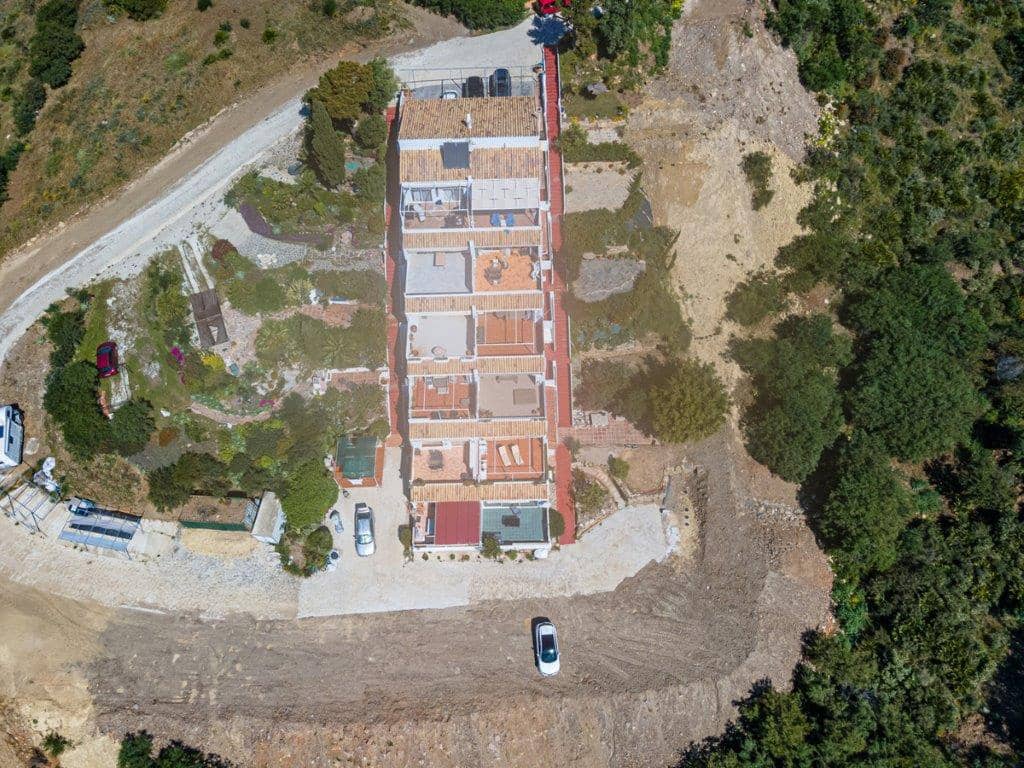 2 bedroom Apartment for sale in Mijas Costa - € 195,000 (Ref: 9479492)