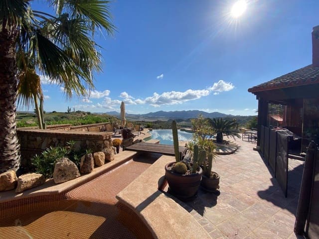 4 quarto Moradia para venda em Las Cunas, Cuevas del Almanzora com piscina - 795 000 € (Ref: 9479499)