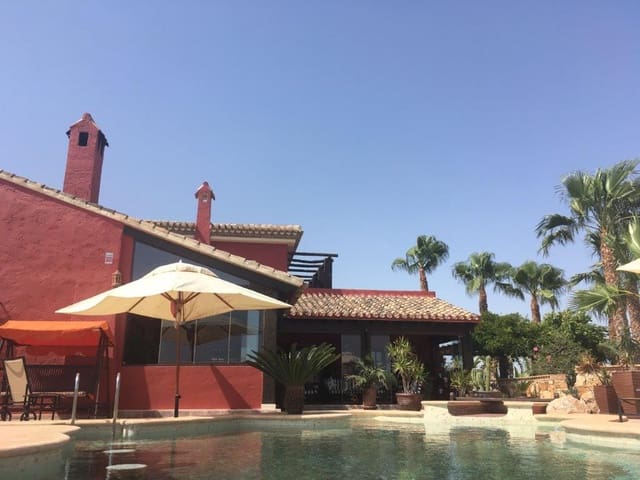 4 quarto Moradia para venda em Las Cunas, Cuevas del Almanzora com piscina - 795 000 € (Ref: 9479499)