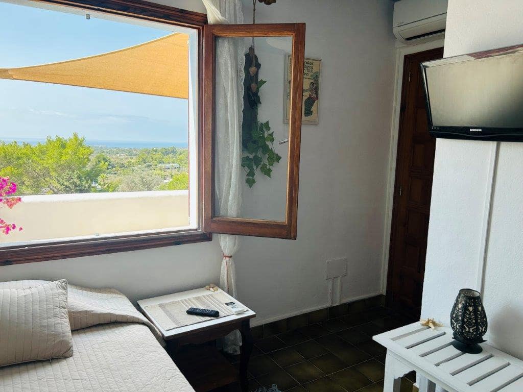 5 bedroom Villa for sale in Ibiza / Eivissa town - € 3,000,000 (Ref: 9479501)