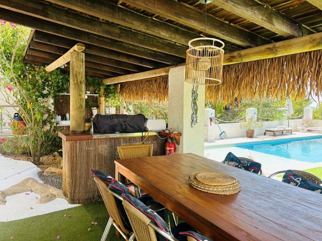 5 bedroom Villa for sale in Ibiza / Eivissa town - € 3,000,000 (Ref: 9479501)