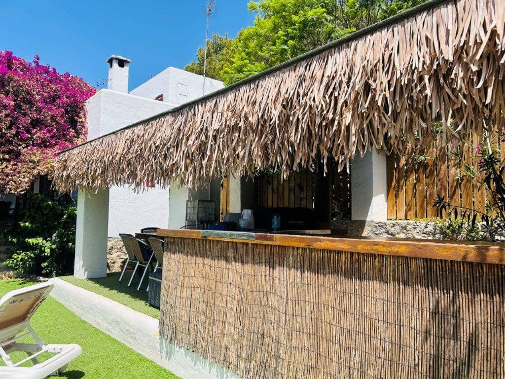 5 bedroom Villa for sale in Ibiza / Eivissa town - € 3,000,000 (Ref: 9479501)