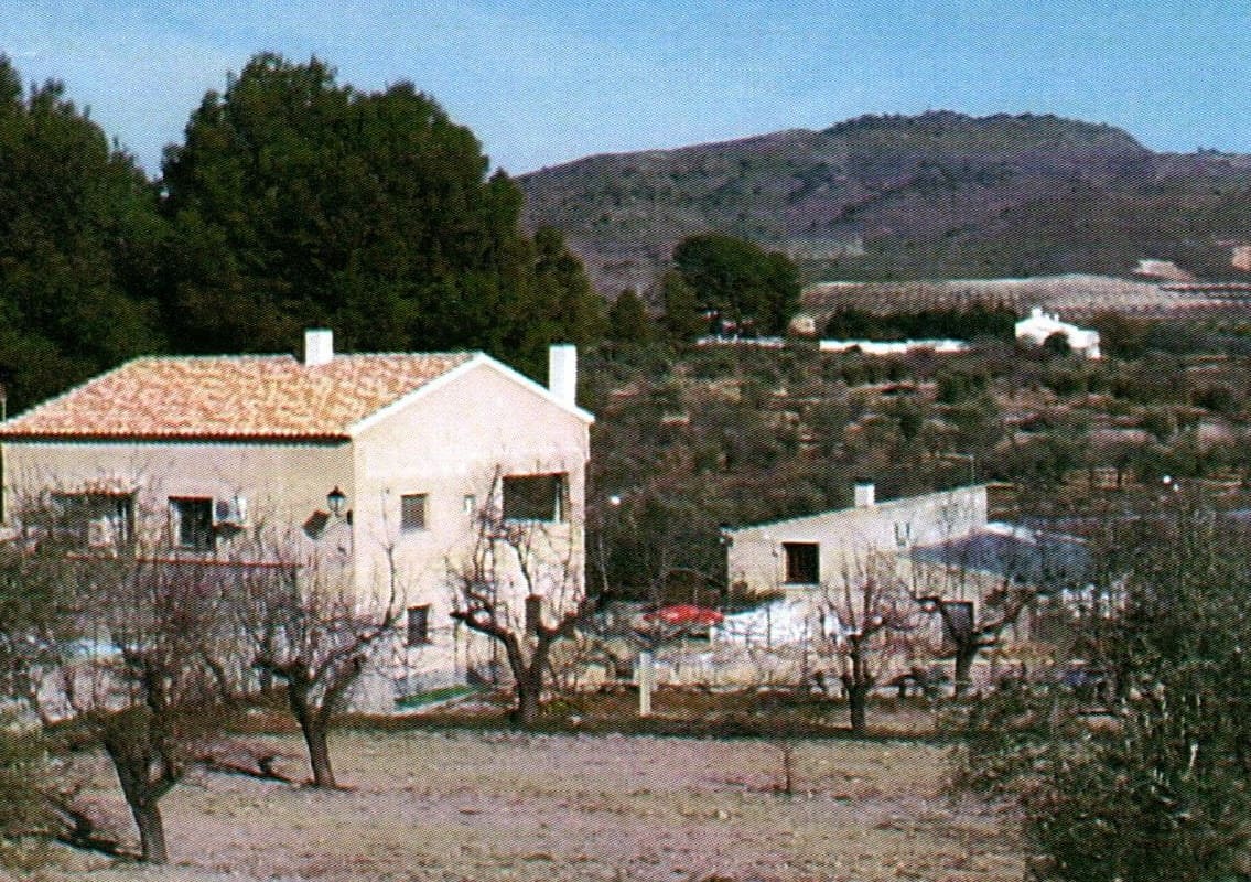 6 sypialnia Willa na sprzedaż w Elche de la Sierra z basenem - 179 950 € (Ref: 9479504)