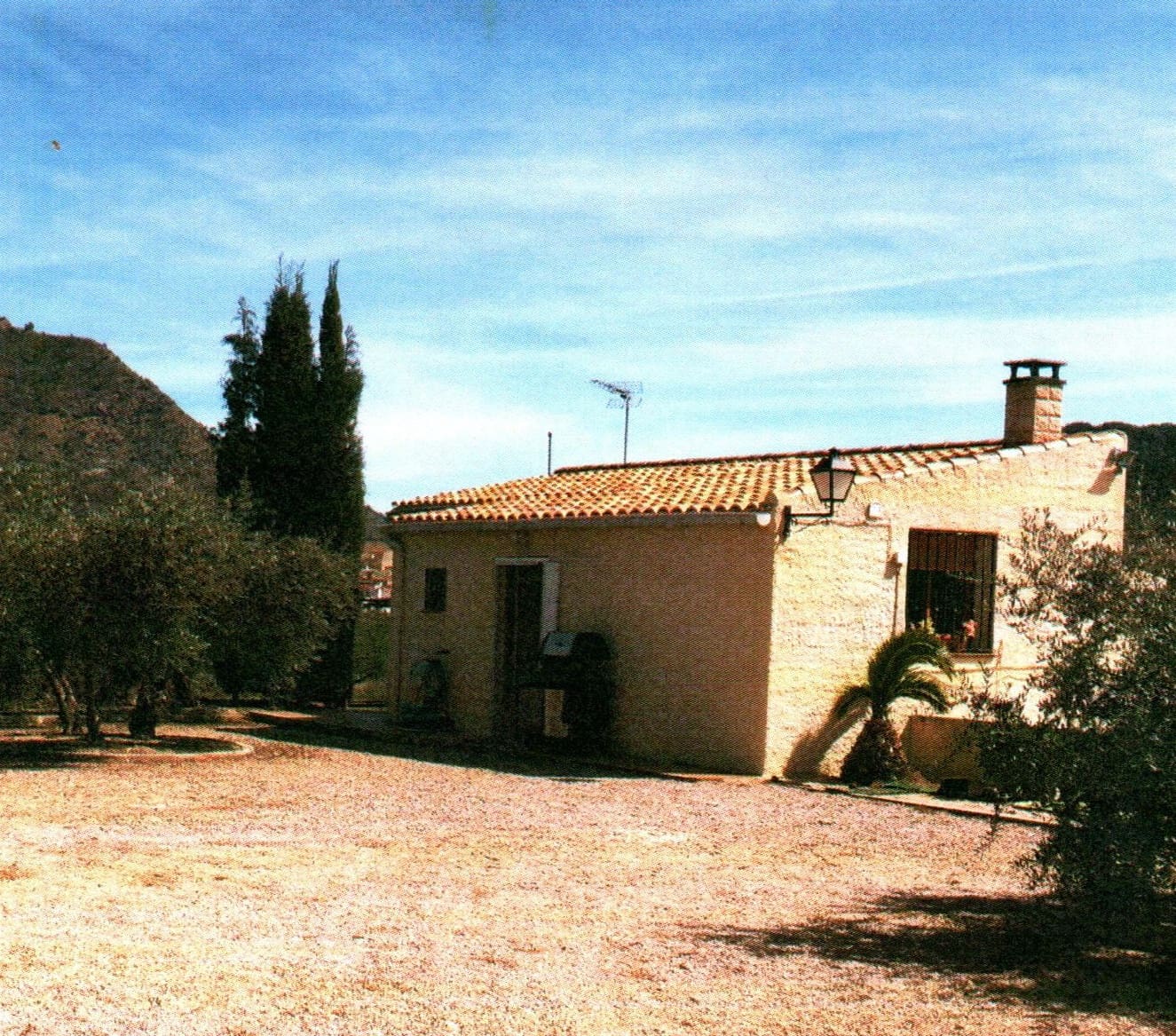 6 sypialnia Willa na sprzedaż w Elche de la Sierra z basenem - 179 950 € (Ref: 9479504)