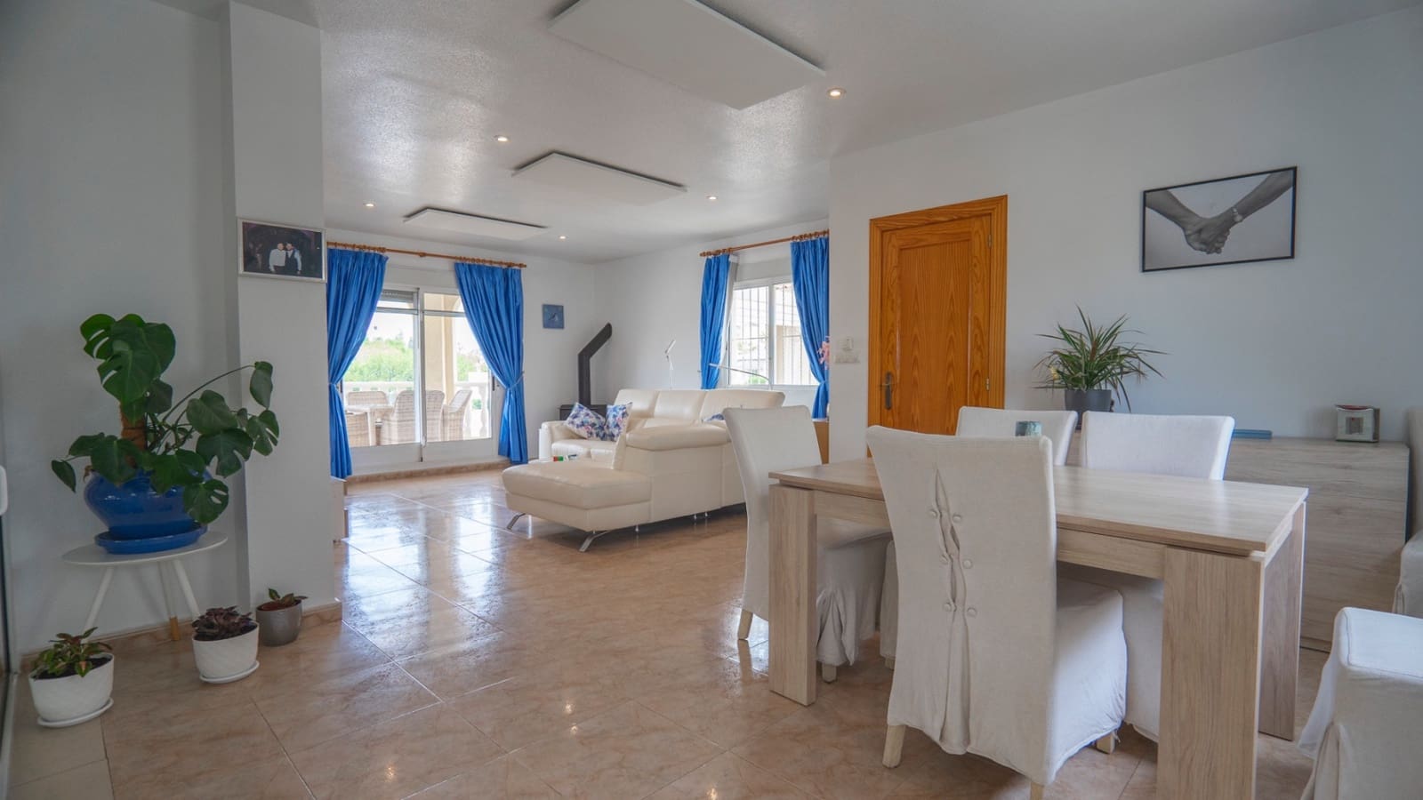 5 Zimmer Villa zu verkaufen in Benijofar mit Pool - 289.000 € (Ref: 9479505)