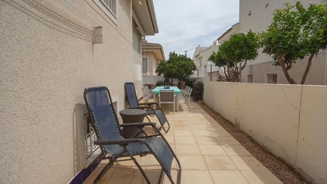 5 Zimmer Villa zu verkaufen in Benijófar mit Pool - 289.000 € (Ref: 9479505)