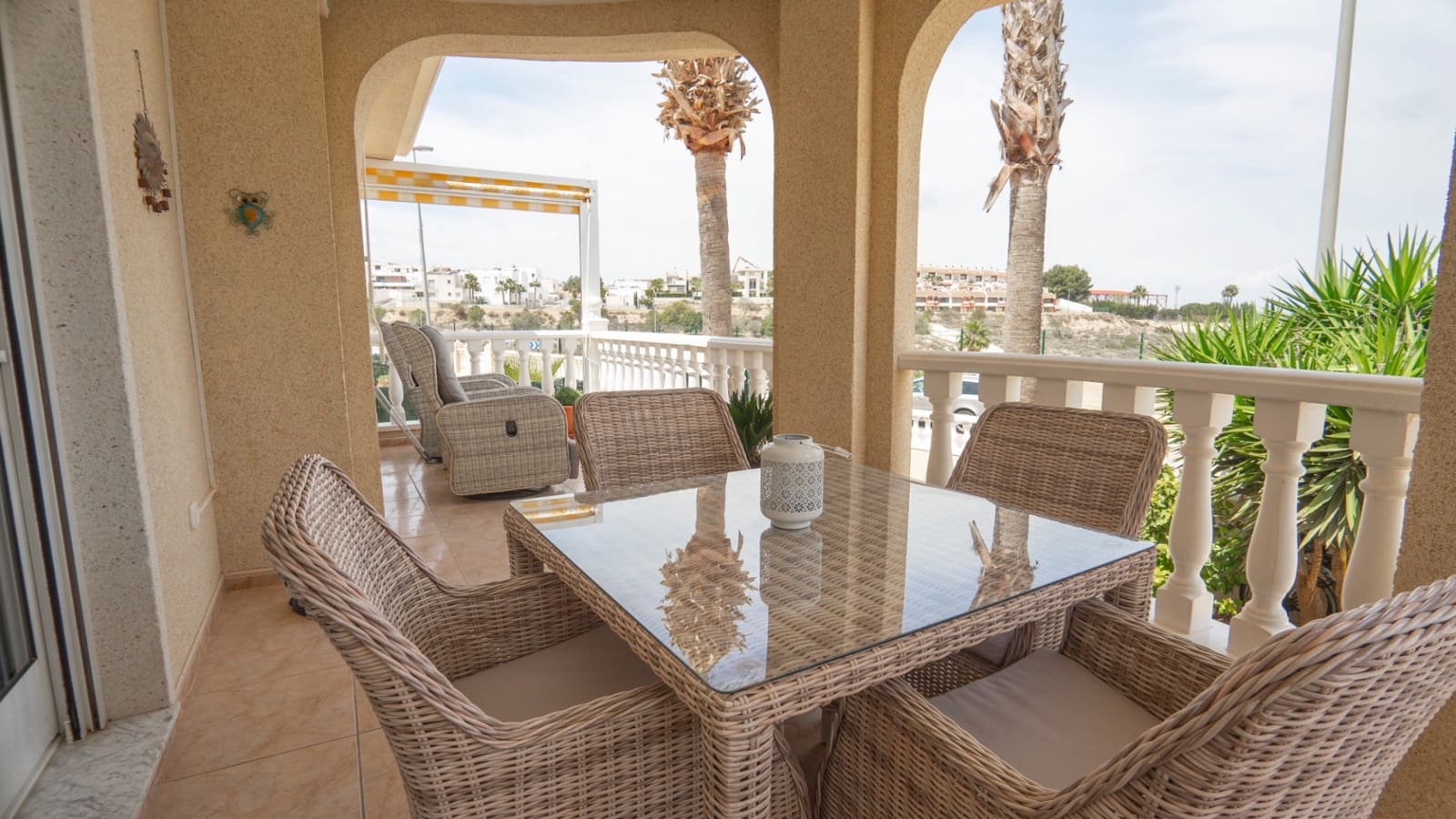 5 Zimmer Villa zu verkaufen in Benijofar mit Pool - 289.000 € (Ref: 9479505)