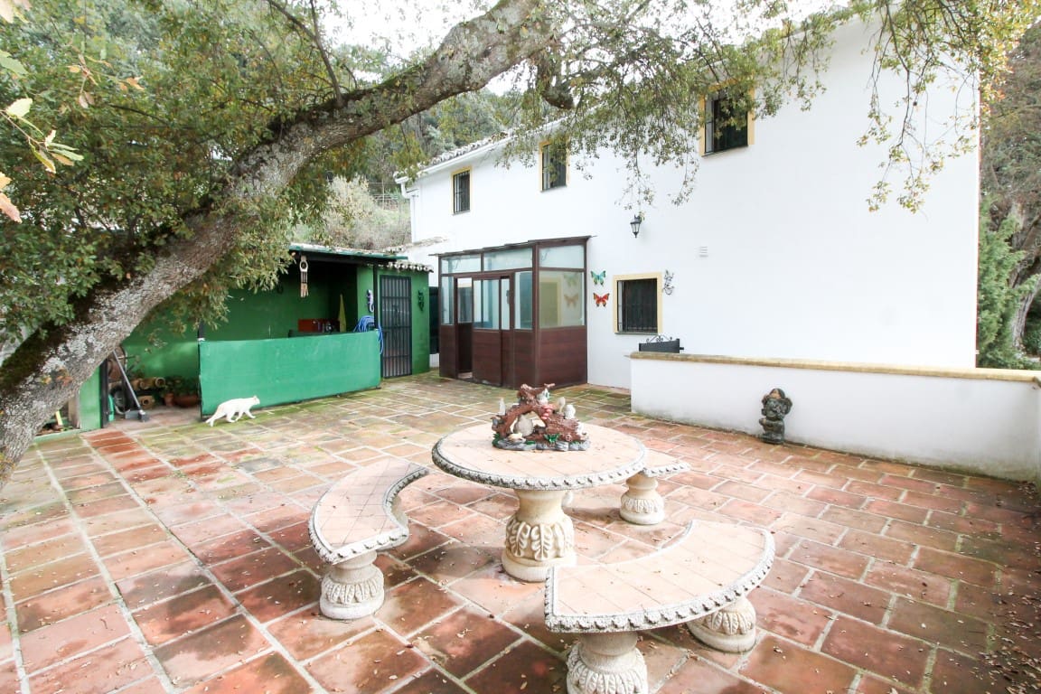 5 bedroom Finca/Country House for sale in Ronda - € 399,000 (Ref: 9479508)