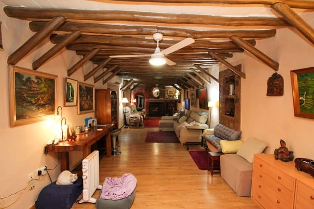 5 bedroom Finca/Country House for sale in Ronda - € 399,000 (Ref: 9479508)