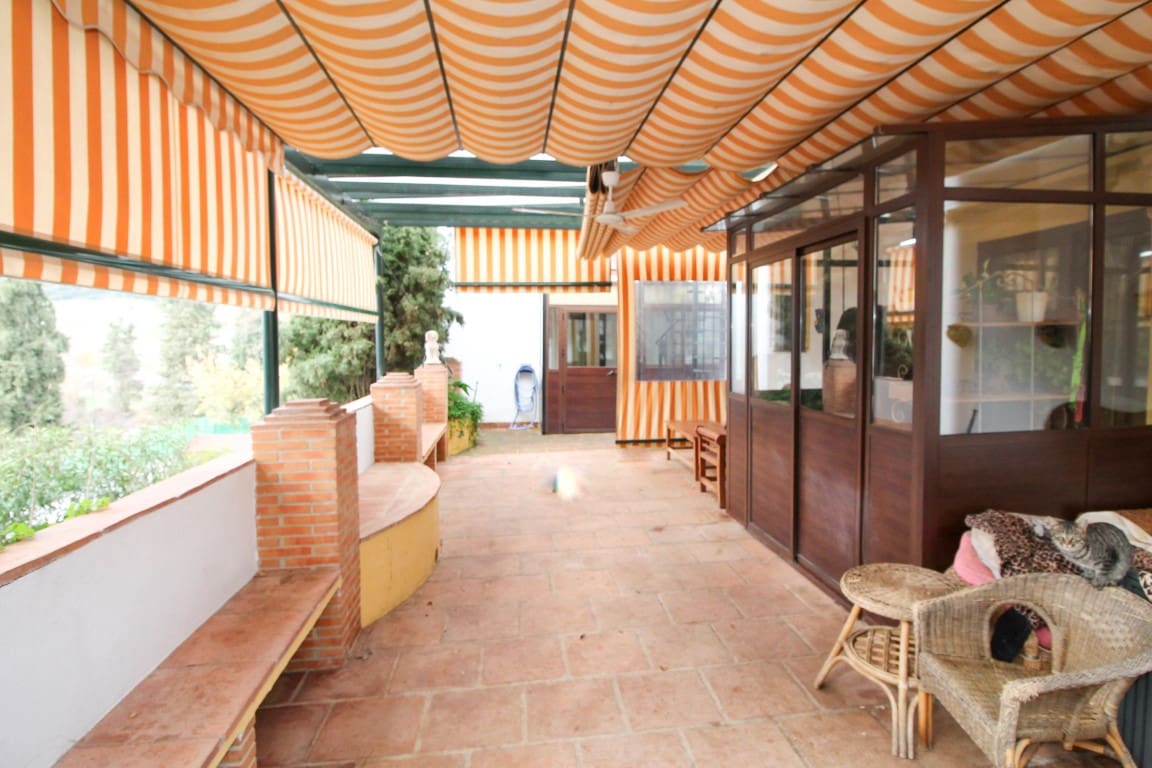 5 bedroom Finca/Country House for sale in Ronda - € 399,000 (Ref: 9479508)