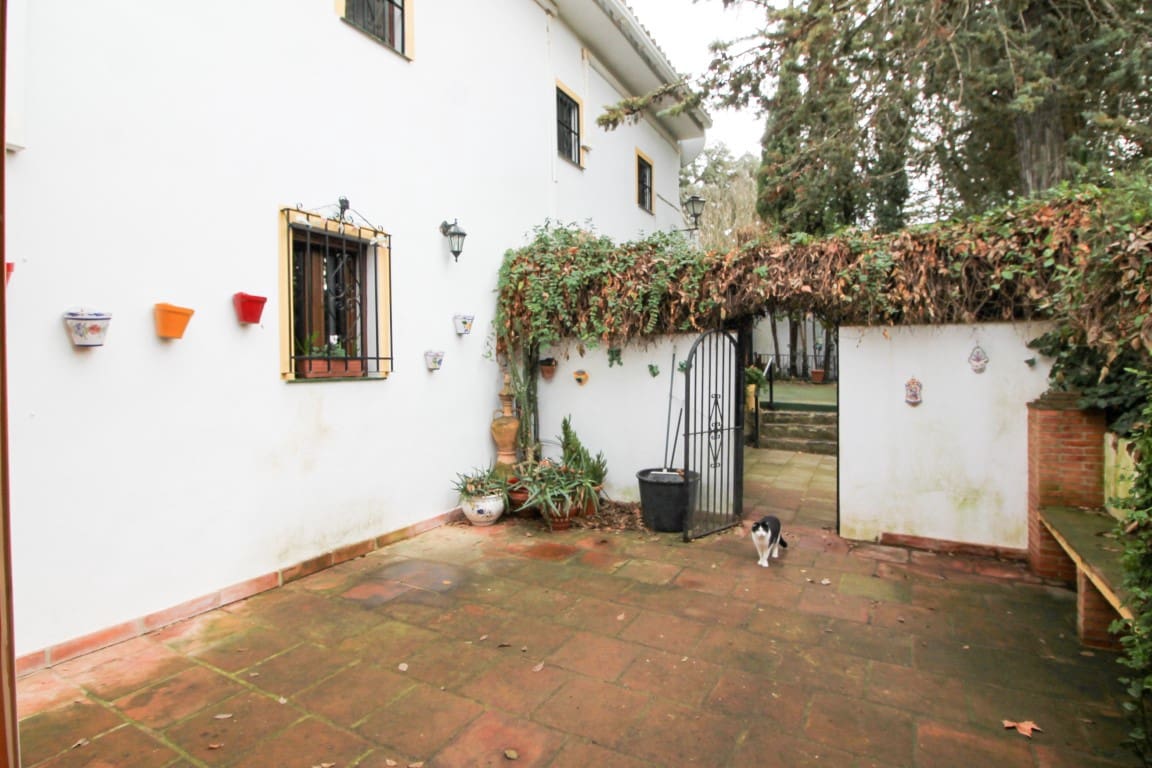 5 bedroom Finca/Country House for sale in Ronda - € 399,000 (Ref: 9479508)