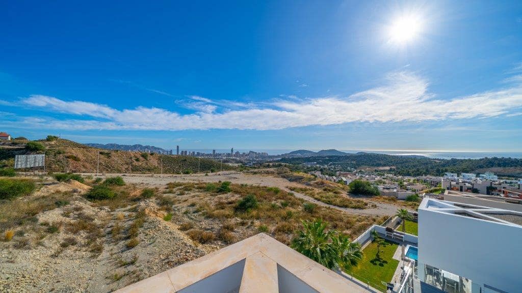 4 bedroom Villa for sale in Finestrat with pool - € 1,200,000 (Ref: 9479510)