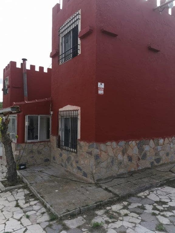 5 bedroom Finca/Country House for sale in Sax with pool - € 190,000 (Ref: 9479511)