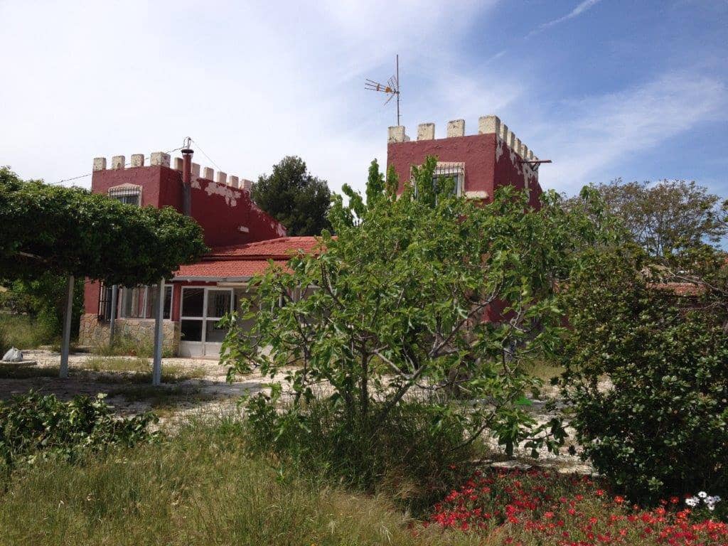 5 bedroom Finca/Country House for sale in Sax with pool - € 190,000 (Ref: 9479511)