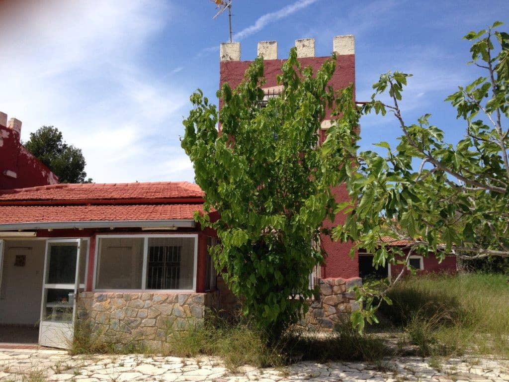 5 bedroom Finca/Country House for sale in Sax with pool - € 190,000 (Ref: 9479511)