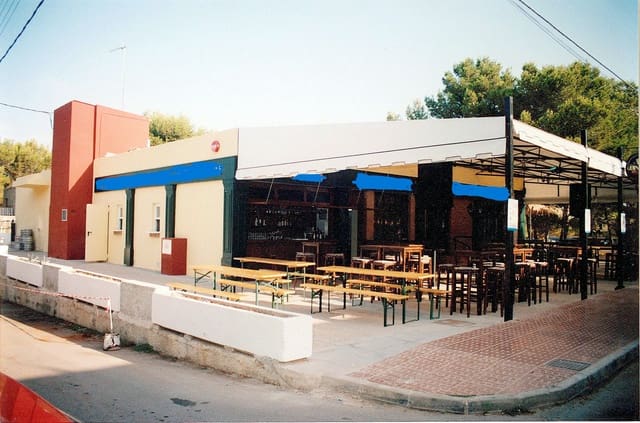 Bar/Restaurante en Es Caná, Santa Eulalia / Santa Eularia en venta - 1.260.000 € (Ref: 9479512)