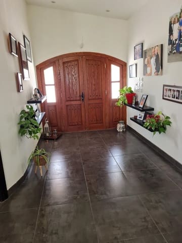 3 soveværelse Villa til salg i Valderrobres med swimmingpool - € 470.000 (Ref: 9479515)