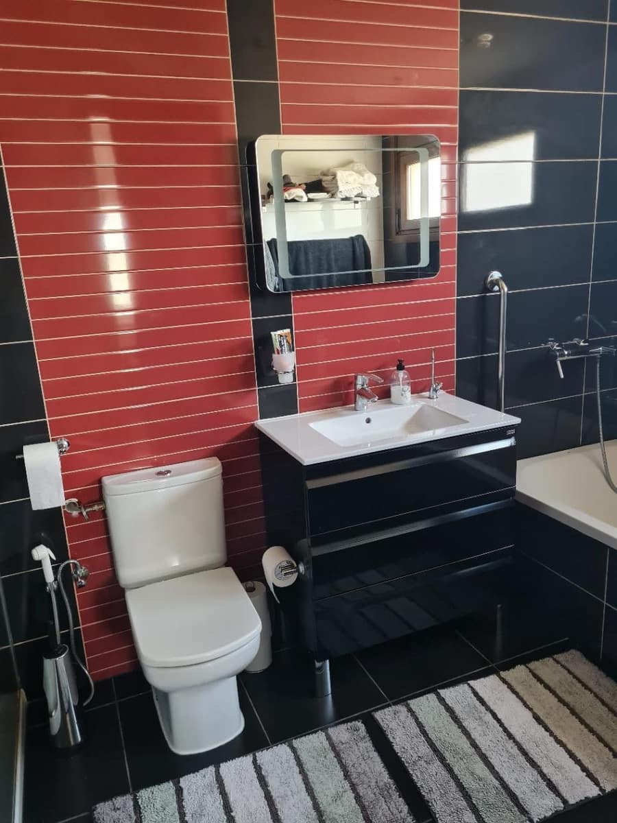 3 bedroom Villa for sale in Valderrobres with pool - € 470,000 (Ref: 9479515)