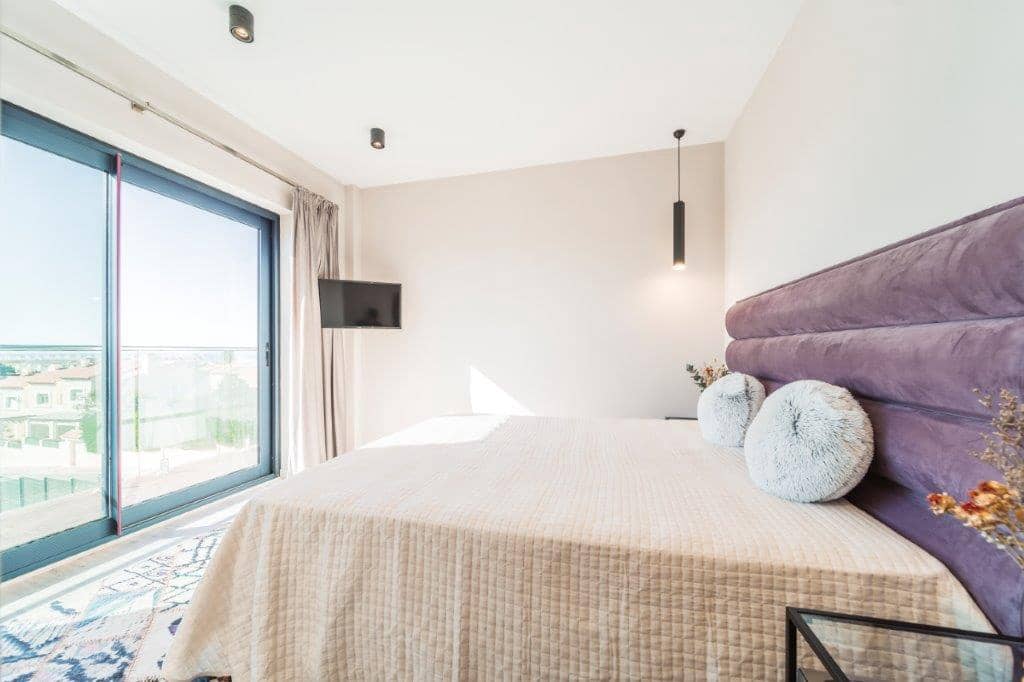 5 bedroom Villa for sale in Calahonda with pool - € 1,400,000 (Ref: 9479518)