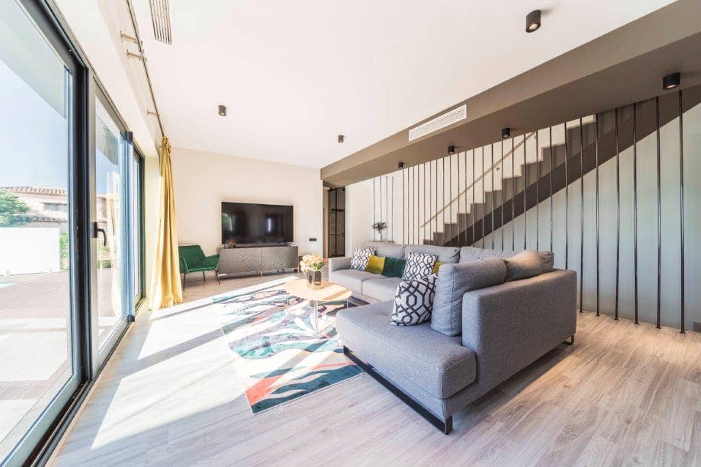 5 bedroom Villa for sale in Calahonda with pool - € 1,400,000 (Ref: 9479518)