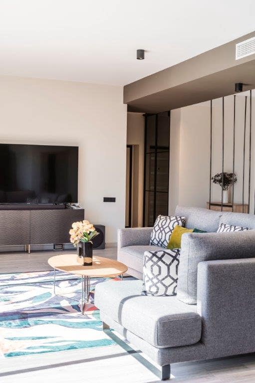 5 bedroom Villa for sale in Calahonda with pool - € 1,400,000 (Ref: 9479518)