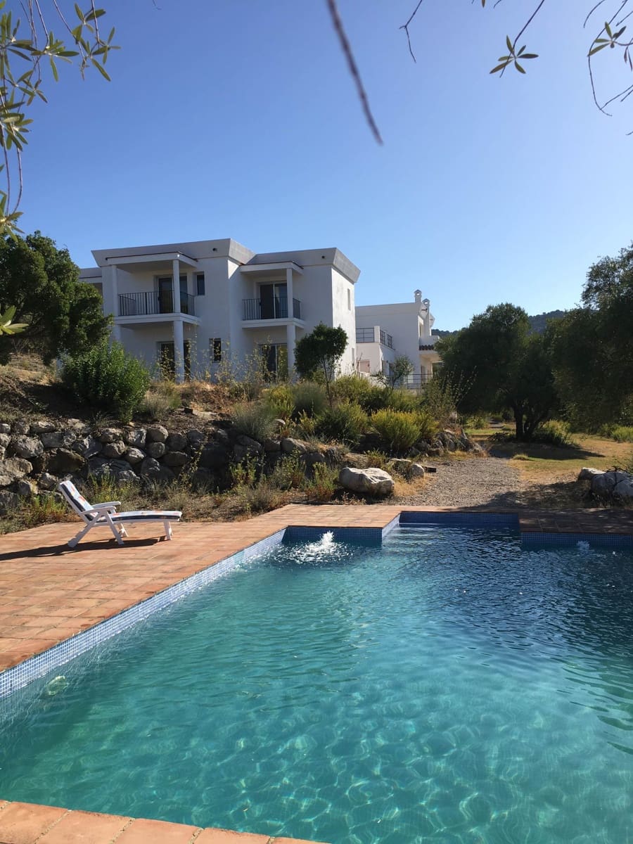 Chalet de 8 habitaciones en Gaucín en venta con piscina - 3.300.000 € (Ref: 9479520)