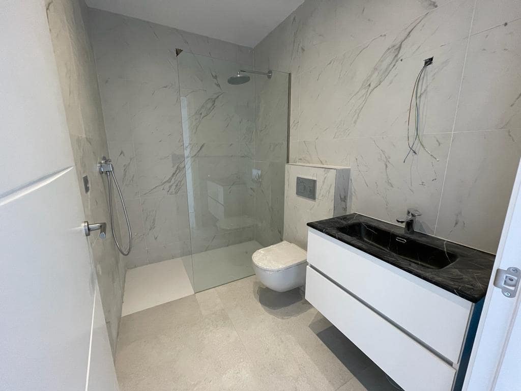 5 sovrum Villa till salu i Benahavis med pool - 2 450 000 € (Ref: 9479523)