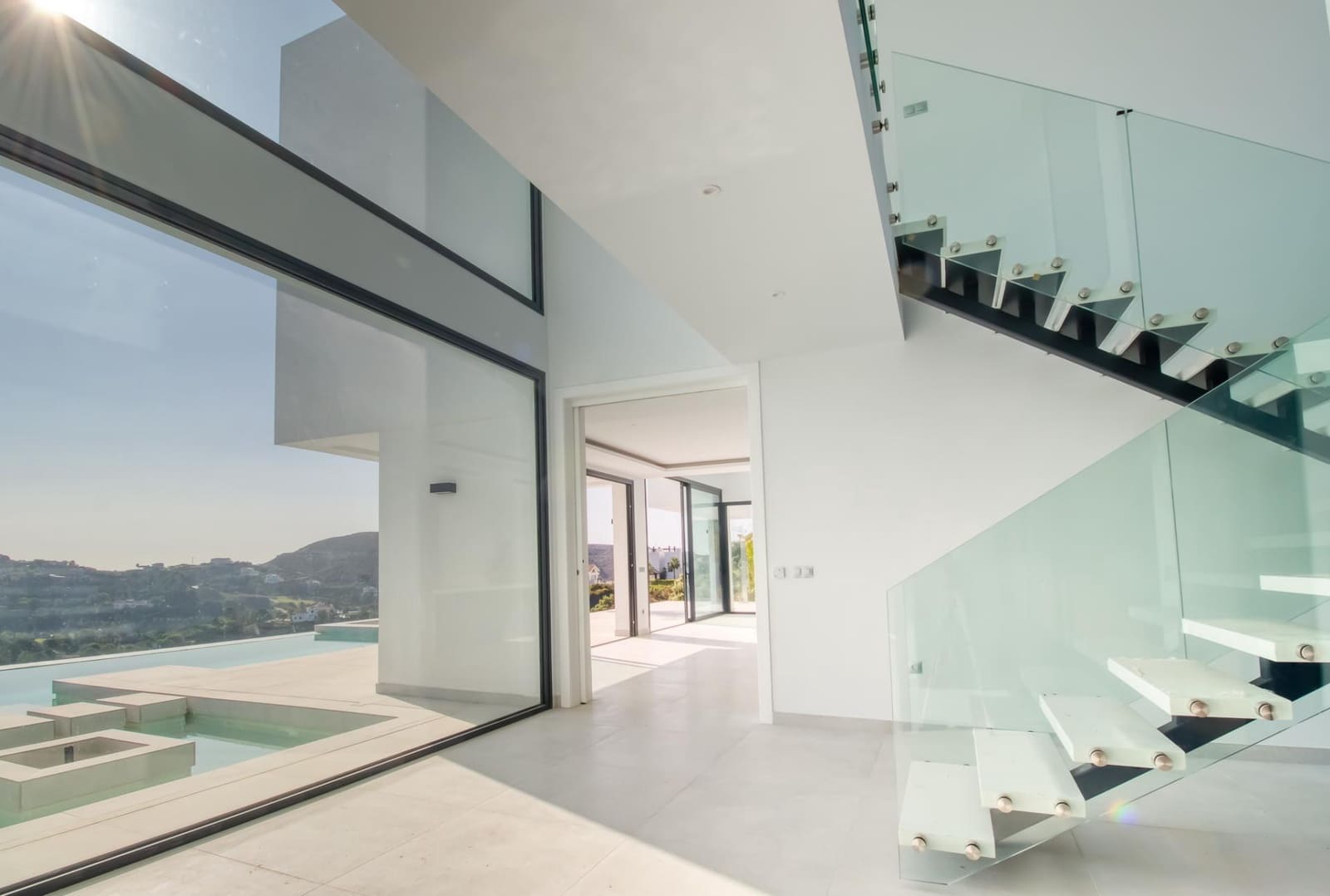 5 sovrum Villa till salu i Benahavis med pool - 2 450 000 € (Ref: 9479523)