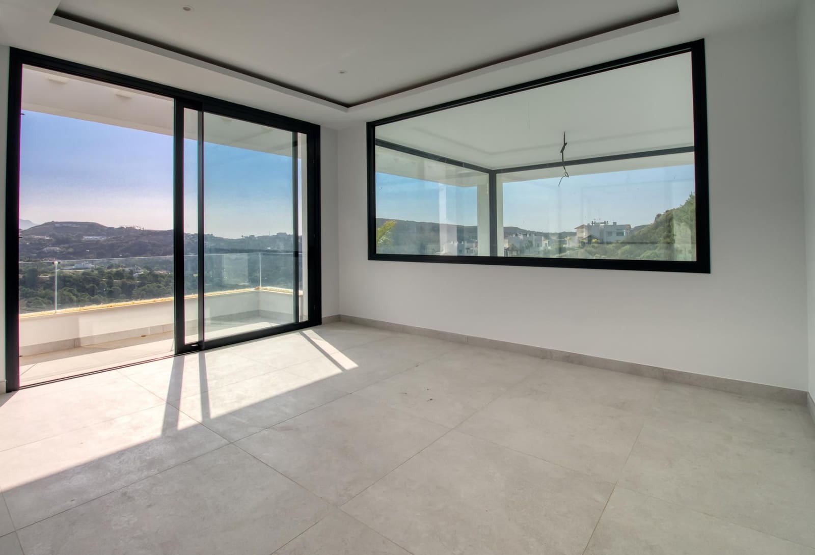 5 sovrum Villa till salu i Benahavis med pool - 2 450 000 € (Ref: 9479523)