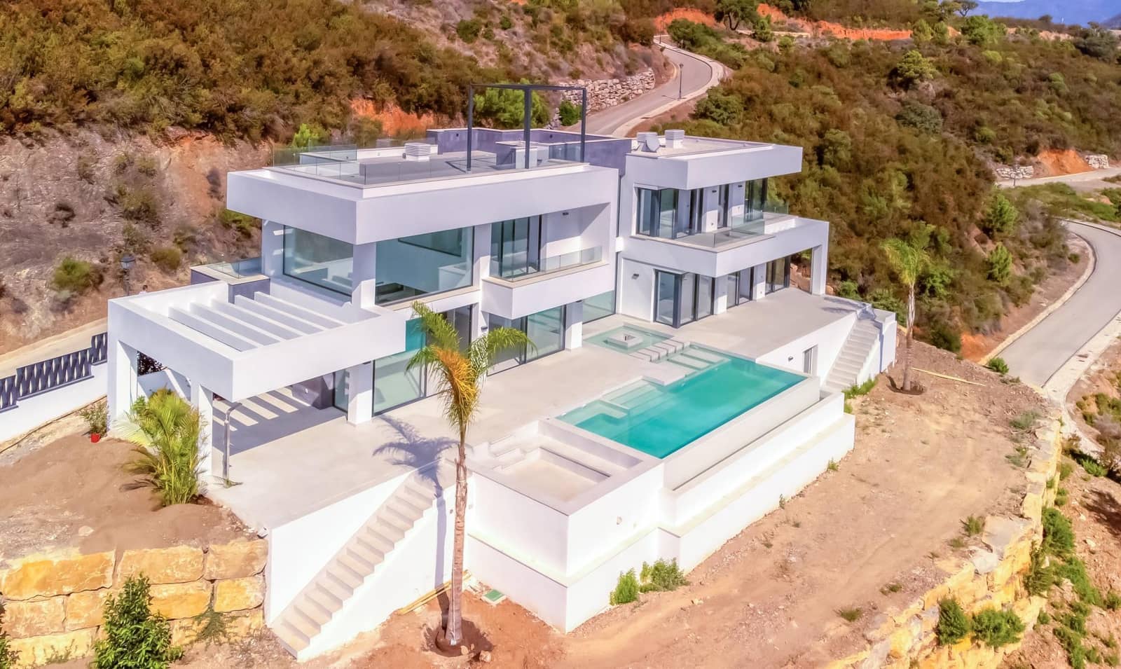 5 sovrum Villa till salu i Benahavis med pool - 2 450 000 € (Ref: 9479523)