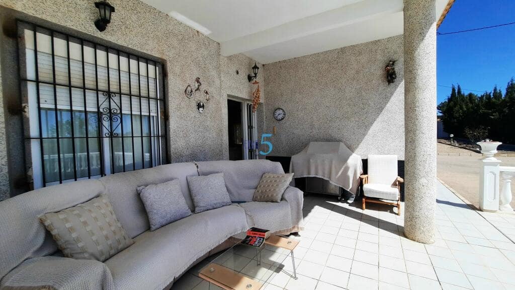Chalet de 4 habitaciones en Gea y Truyols en venta con piscina - 340.000 € (Ref: 9479524)