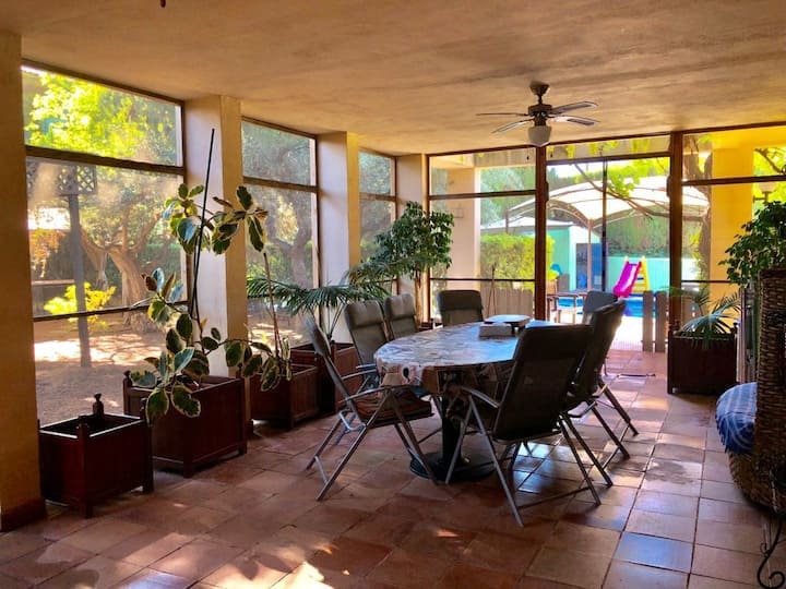 4 makuuhuone Huvila myytävänä paikassa L'Alcora mukana uima-altaan - 620 000 € (Ref: 9479526)