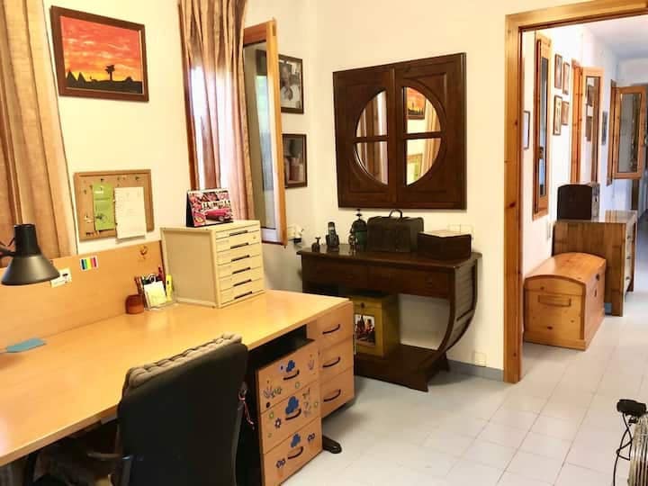 4 makuuhuone Huvila myytävänä paikassa L'Alcora mukana uima-altaan - 620 000 € (Ref: 9479526)