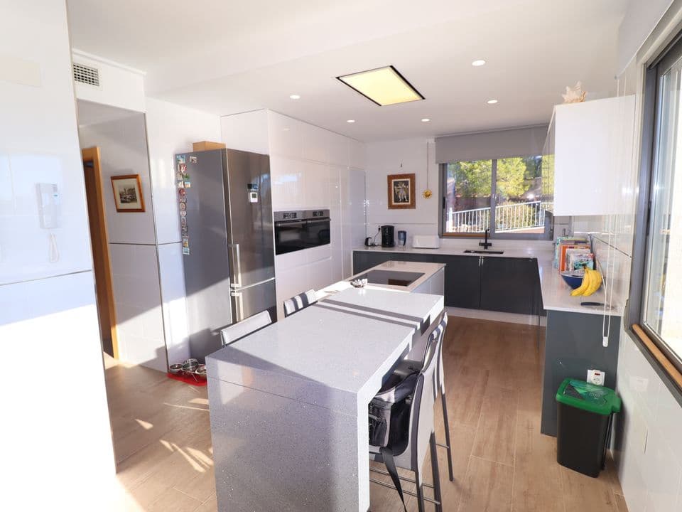 5 slaapkamer Villa te koop in Aledo met zwembad - € 495.000 (Ref: 9479529)