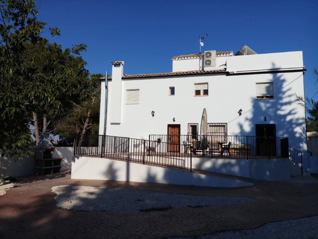 Finca/Casa Rural de 5 habitaciones en Cehegín en venta con piscina - 250.000 € (Ref: 9479535)
