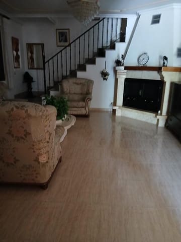 5 soveværelse Finca/Landehus til salg i Molinicos med swimmingpool - € 220.000 (Ref: 9479537)