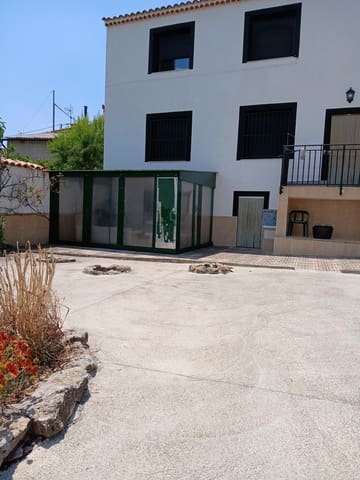 5 soveværelse Finca/Landehus til salg i Molinicos med swimmingpool - € 220.000 (Ref: 9479537)