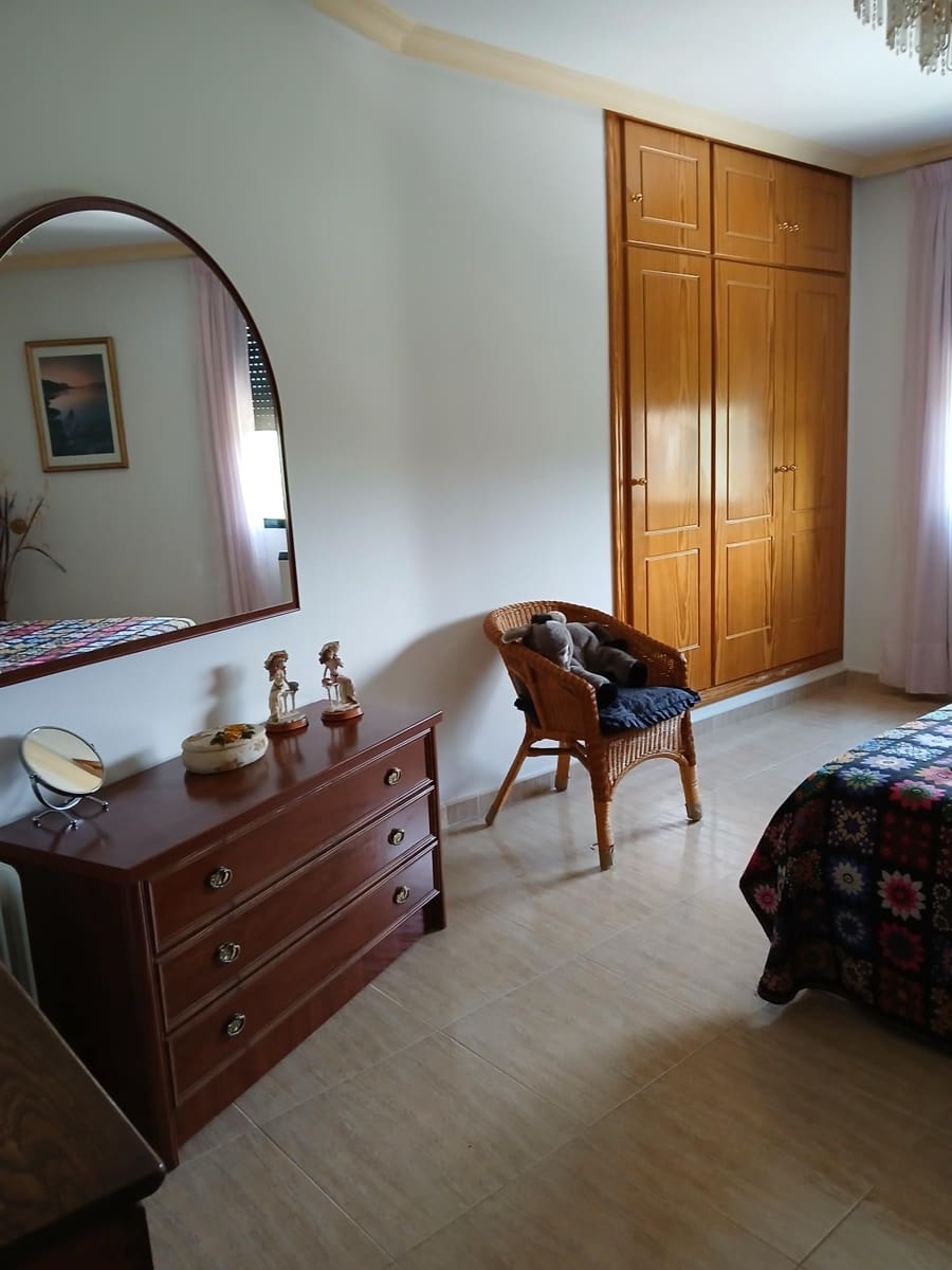 5 soveværelse Finca/Landehus til salg i Molinicos med swimmingpool - € 220.000 (Ref: 9479537)