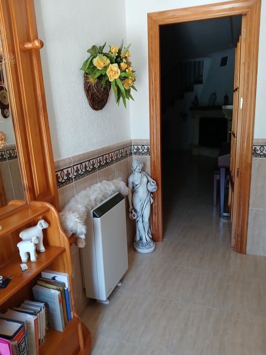 5 soveværelse Finca/Landehus til salg i Molinicos med swimmingpool - € 220.000 (Ref: 9479537)