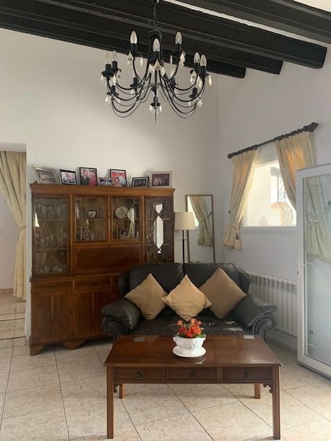 5 soveværelse Finca/Landehus til salg i El Perello med swimmingpool - € 550.000 (Ref: 9479541)