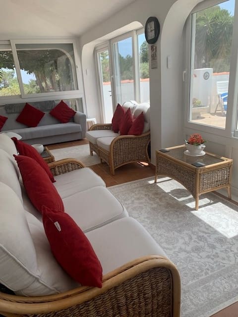 5 soveværelse Finca/Landehus til salg i El Perello med swimmingpool - € 550.000 (Ref: 9479541)