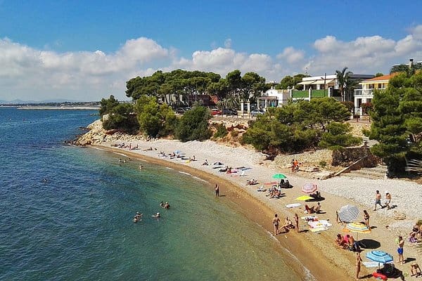 5 soveværelse Finca/Landehus til salg i El Perello med swimmingpool - € 550.000 (Ref: 9479541)