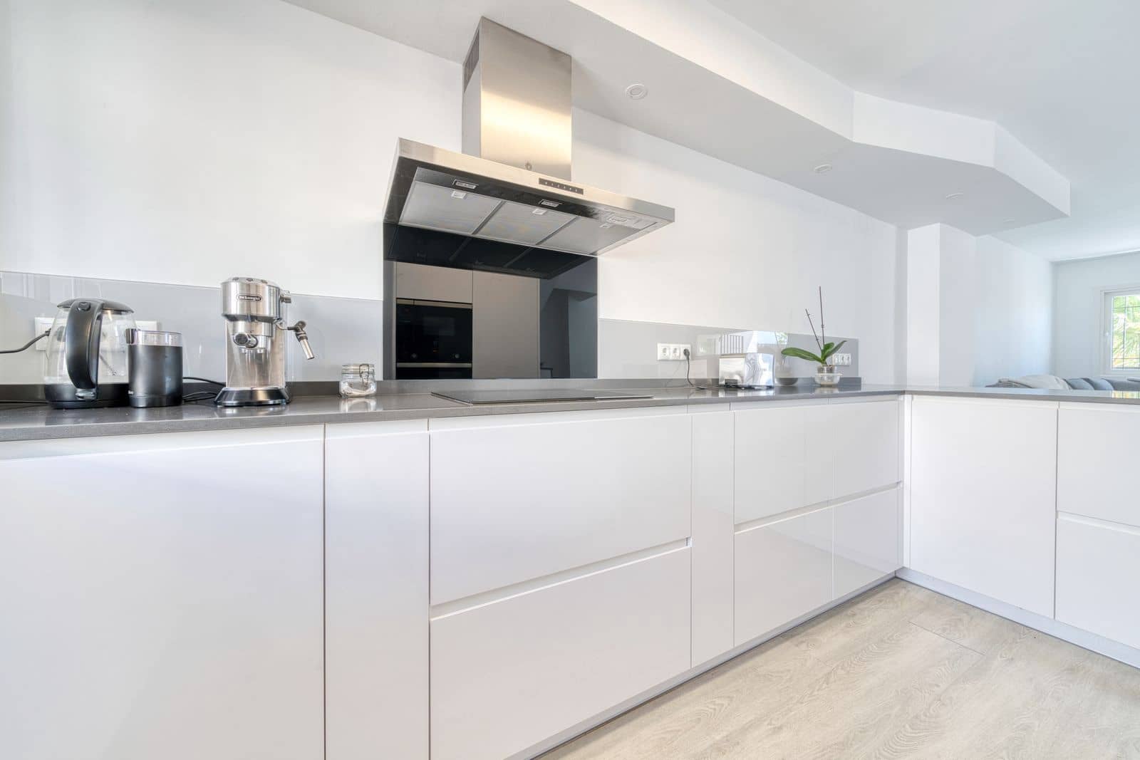 3 bedroom Townhouse for sale in Nueva Andalucia with pool - € 417,500 (Ref: 9479543)